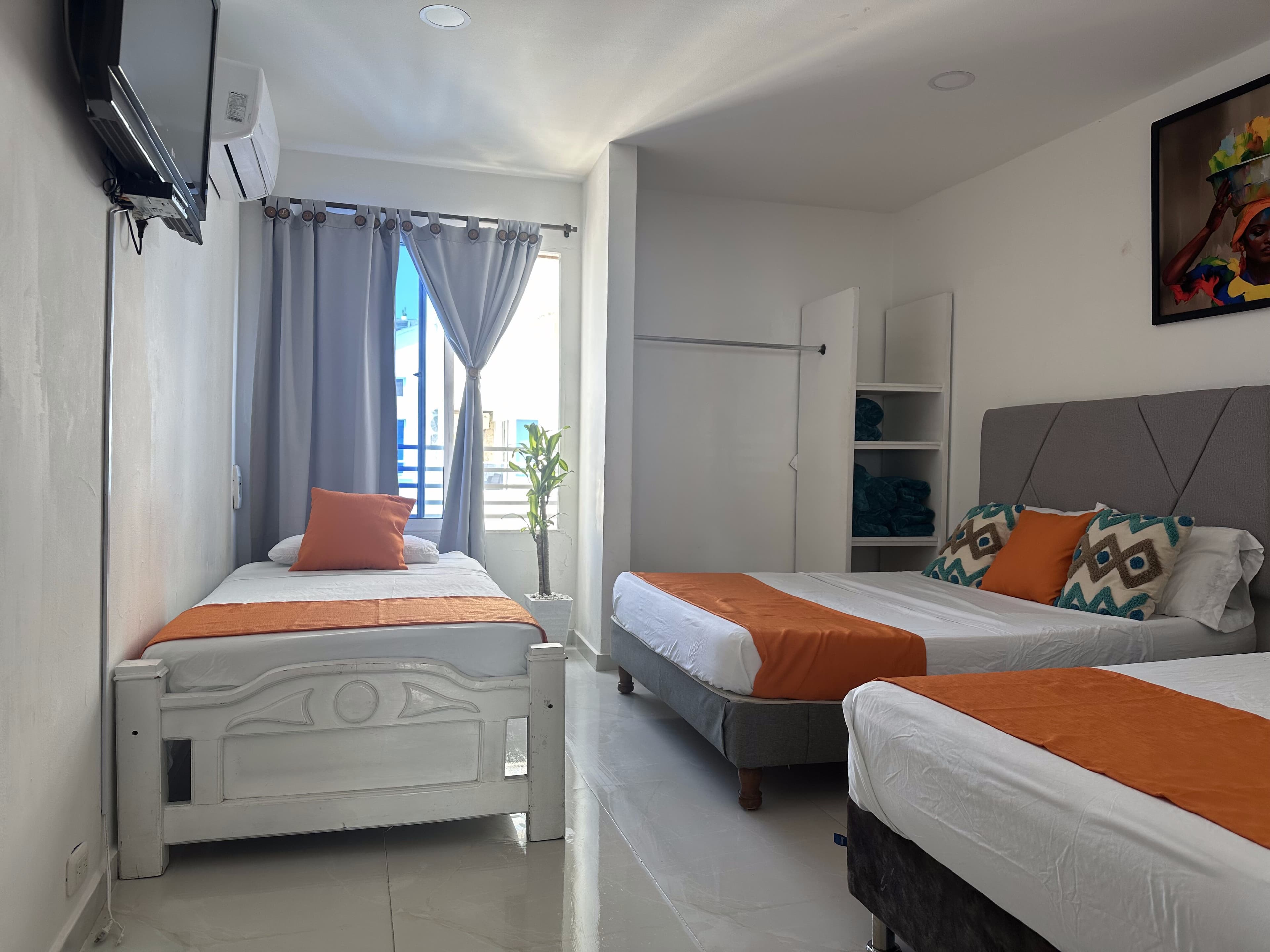Second bedroom full view