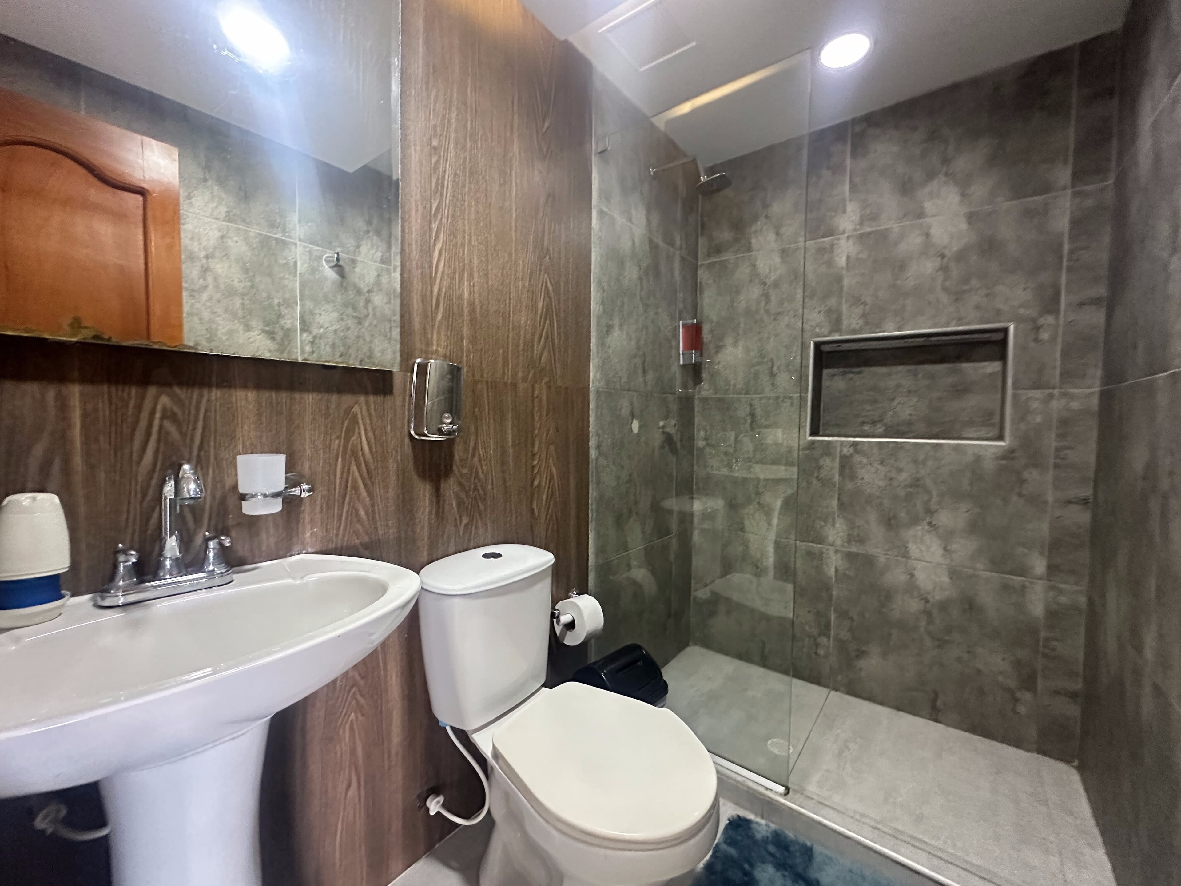 Secondary bathroom